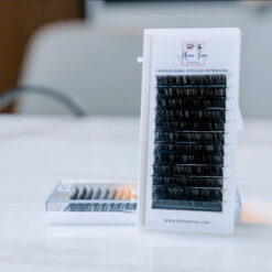 0.15 CLASSIC LASH TRAY